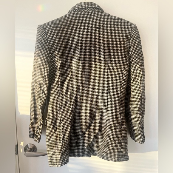 90’s Houndstooth Blazer - Picture 2 of 3